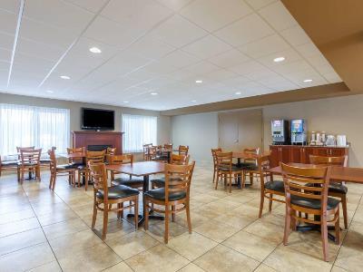 Hotel Super 8 By Wyndham Abbotsford Bc Extérieur photo